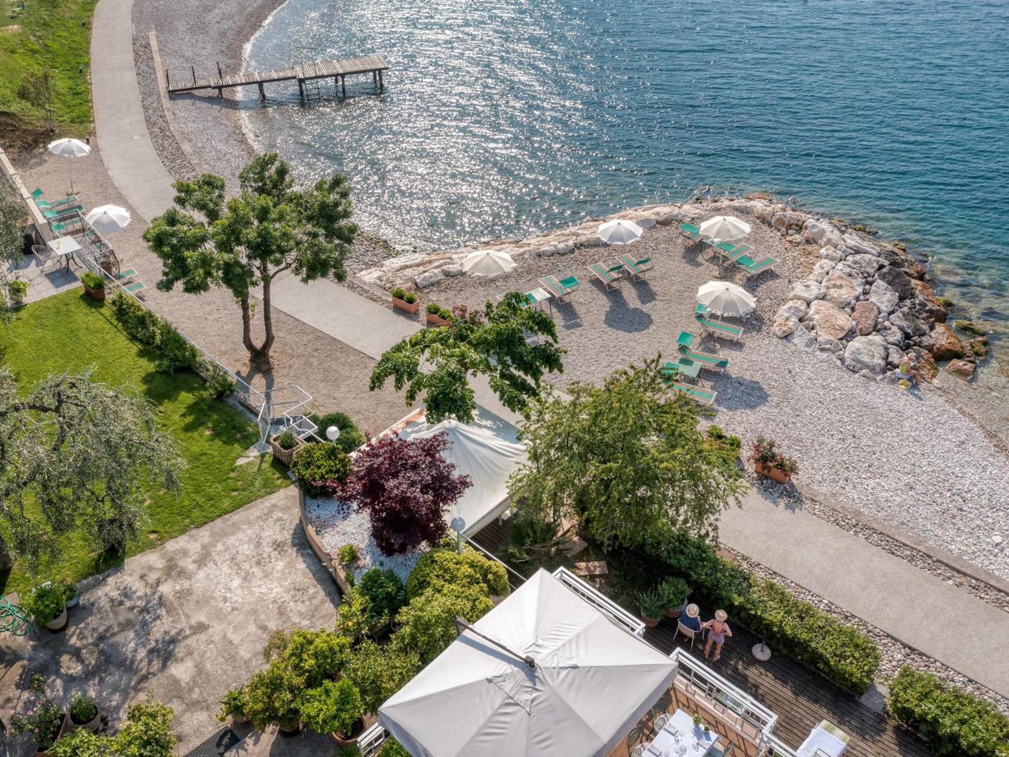 La Caletta Hotel Bolognese Brenzone sul Garda Exterior photo